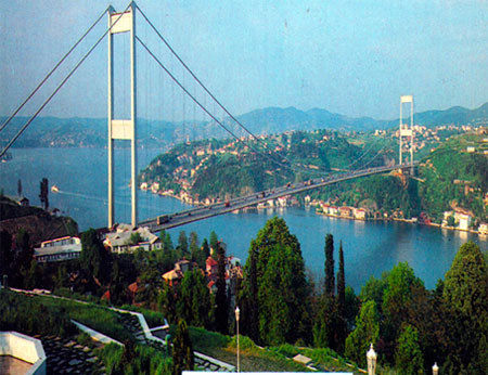 мост через пролив Босфор
