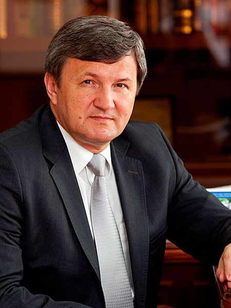 Михаил Астапов